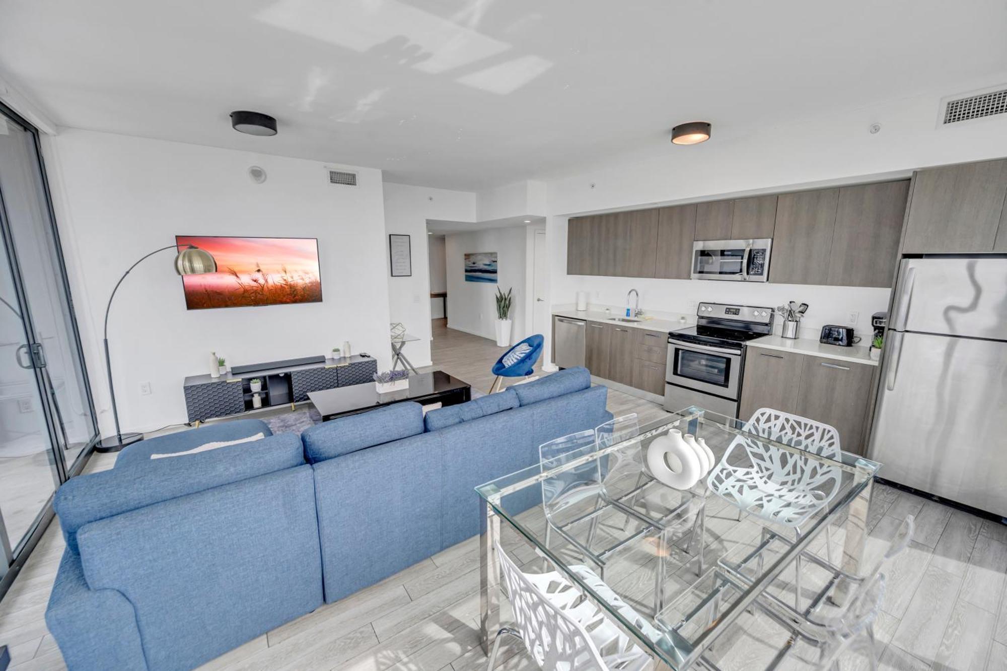 Great 3 Beds 3 Baths Downtown Appartamento *